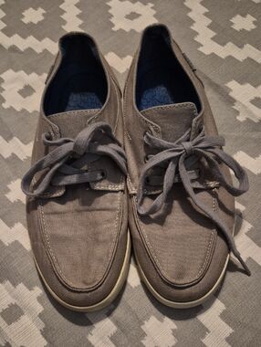 REEF Men's Casual Canvas Lace-Up Shoes in Gray
